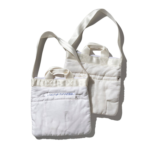 WHITE QUILTED SNOW JACKET 2-WAY BAG W/ZIPPER