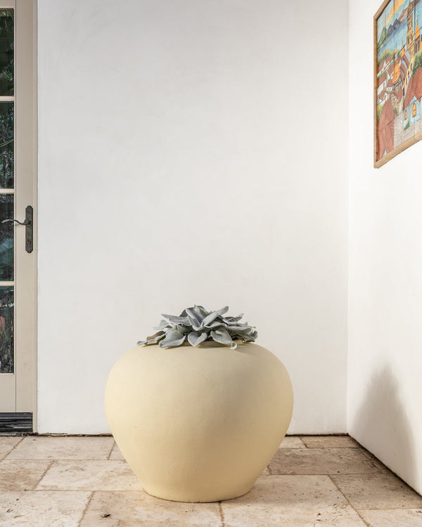 Grand Outdoor Resin Vessel Moon Garden 11