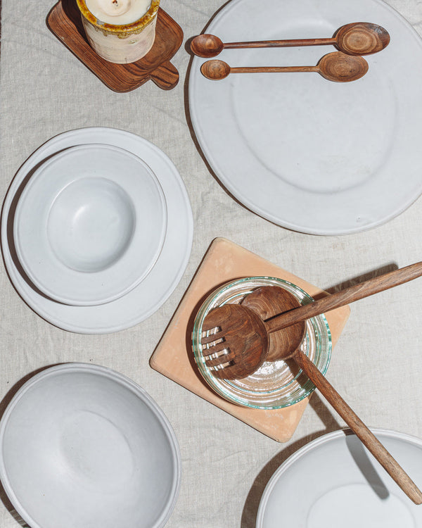 Oval White Serving Tray Uvn 1000152 2