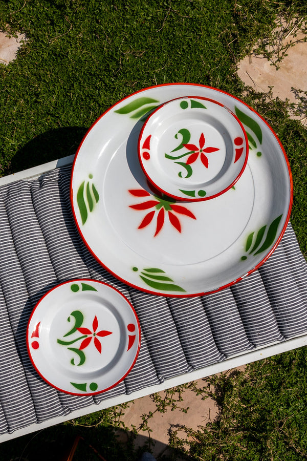 Enamel Serving Set