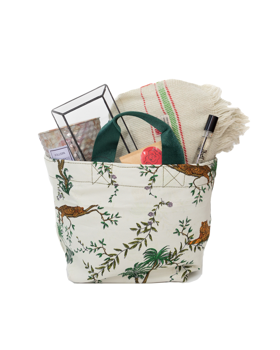 Very Mindful, Very Demure Gift Set