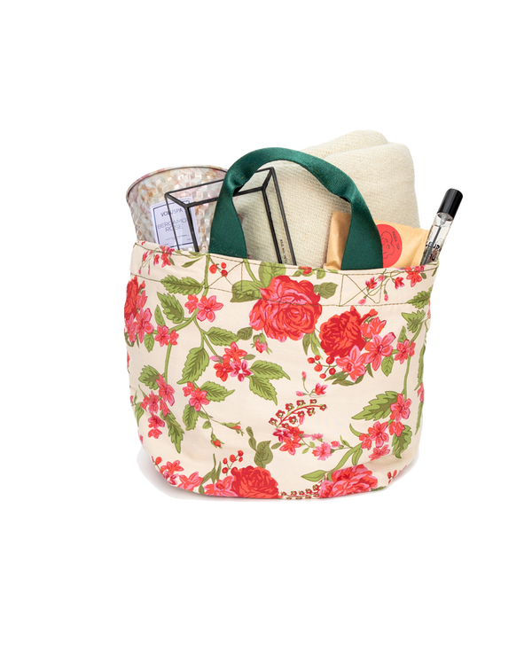 Very Mindful, Very Demure Gift Set