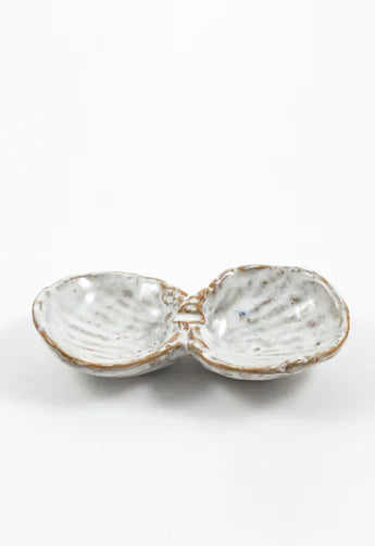 yarnnakarn oceanology cherrystone clam salt pepper dish 1