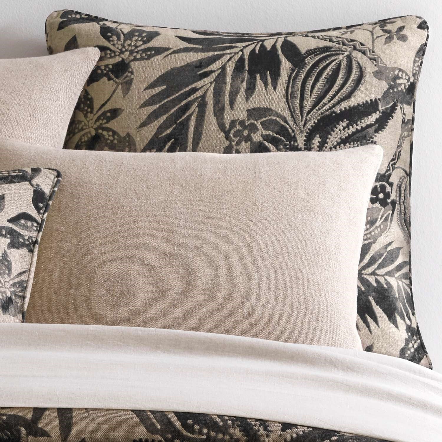 Antigua Linen Black Sham 1