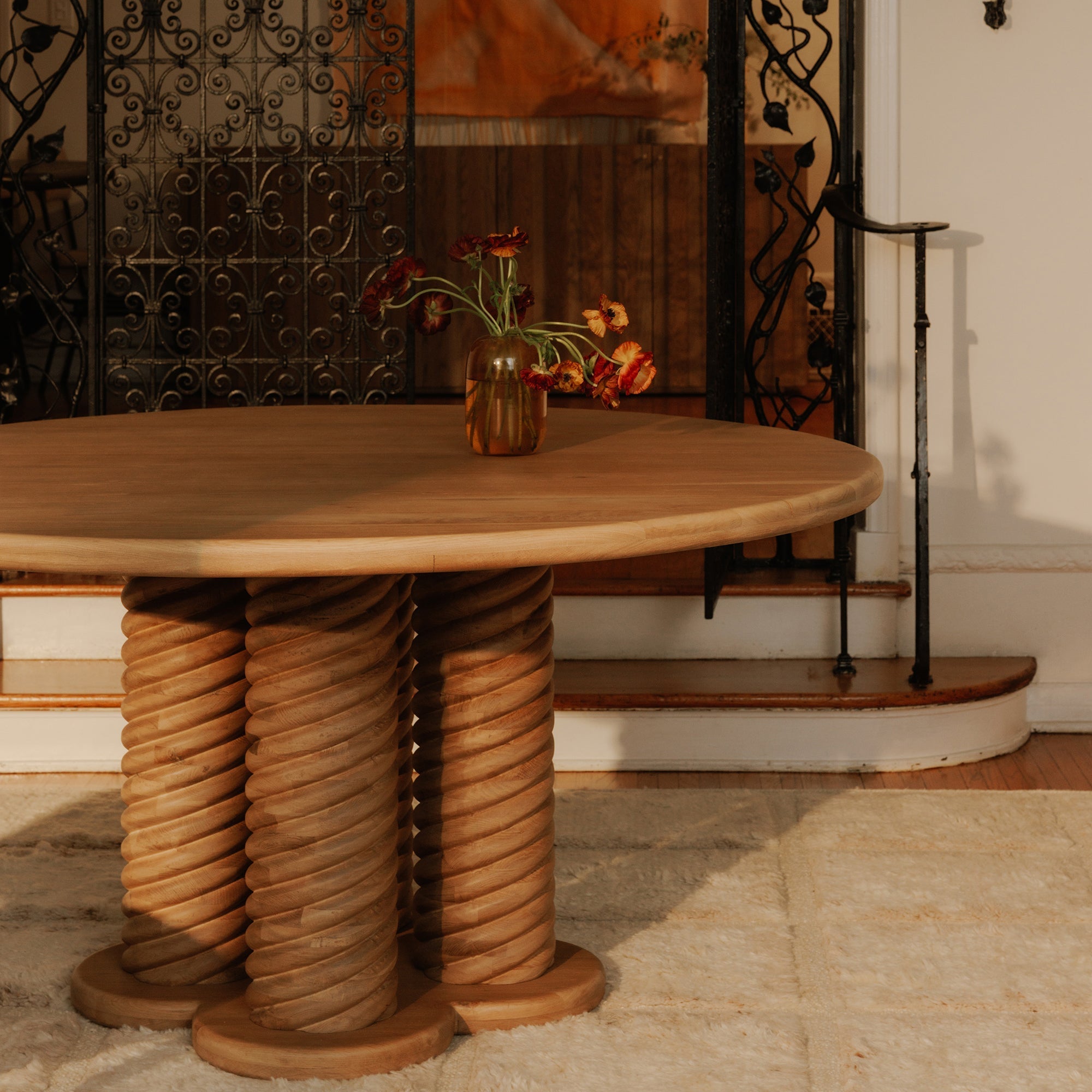 Treccia Round Dining Table Moes Home Collection Mhc Bb 1028 24 0 3