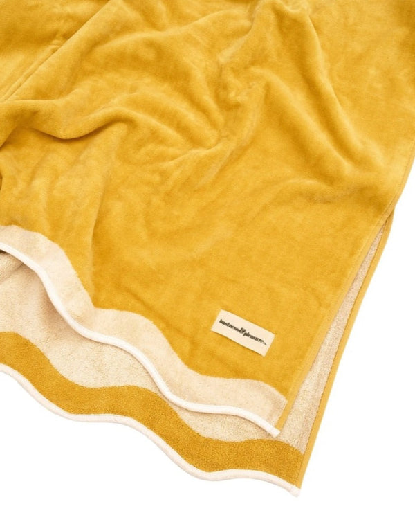 The Beach Towel In Vintage Gold 2