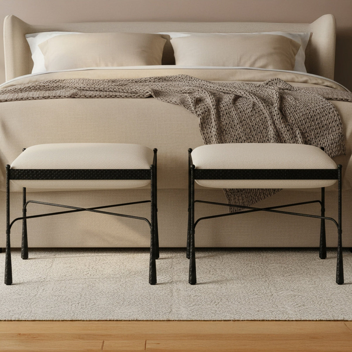 Agne Stool
