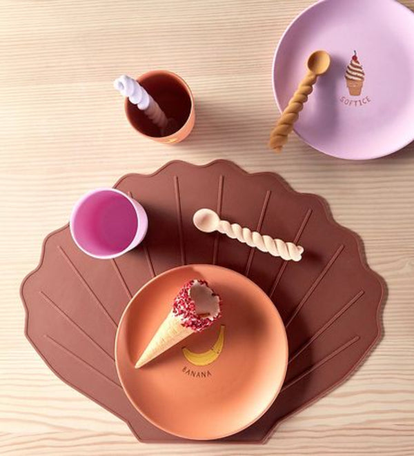 placemat scallop 3