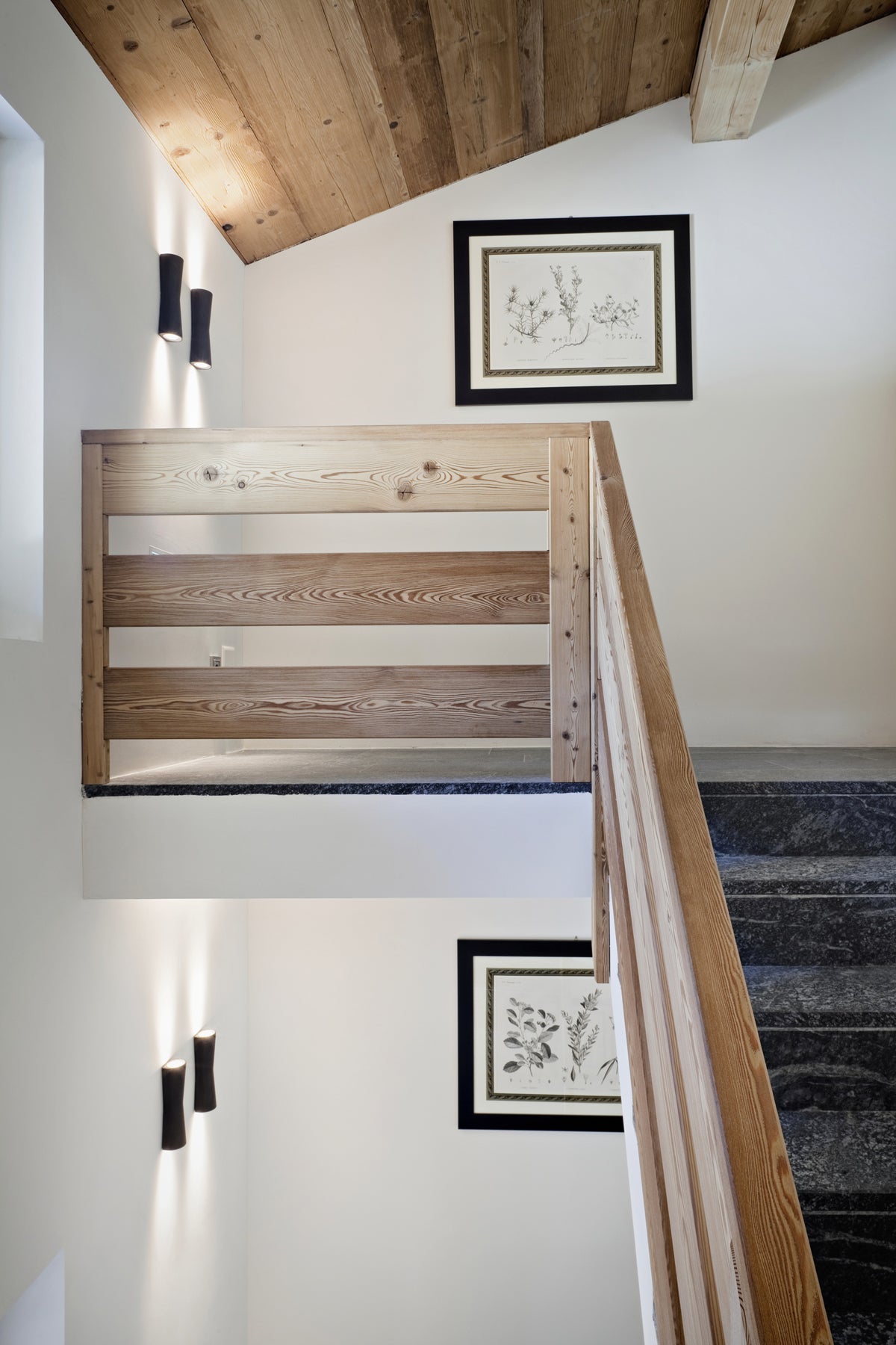 Clessidra Aluminum Wall & Ceiling Lighting in Various Colors & Sizes