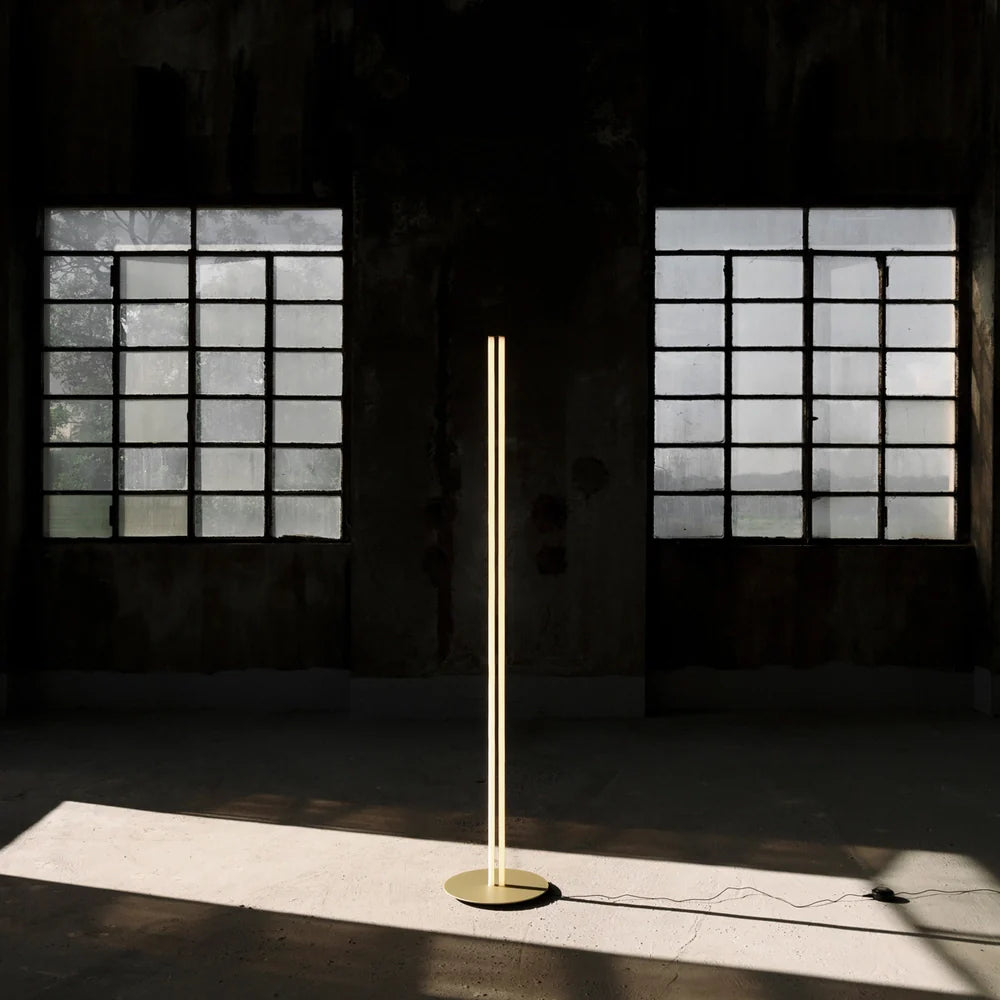 f1801044 coordinates floor lighting by michael anastassiades 7