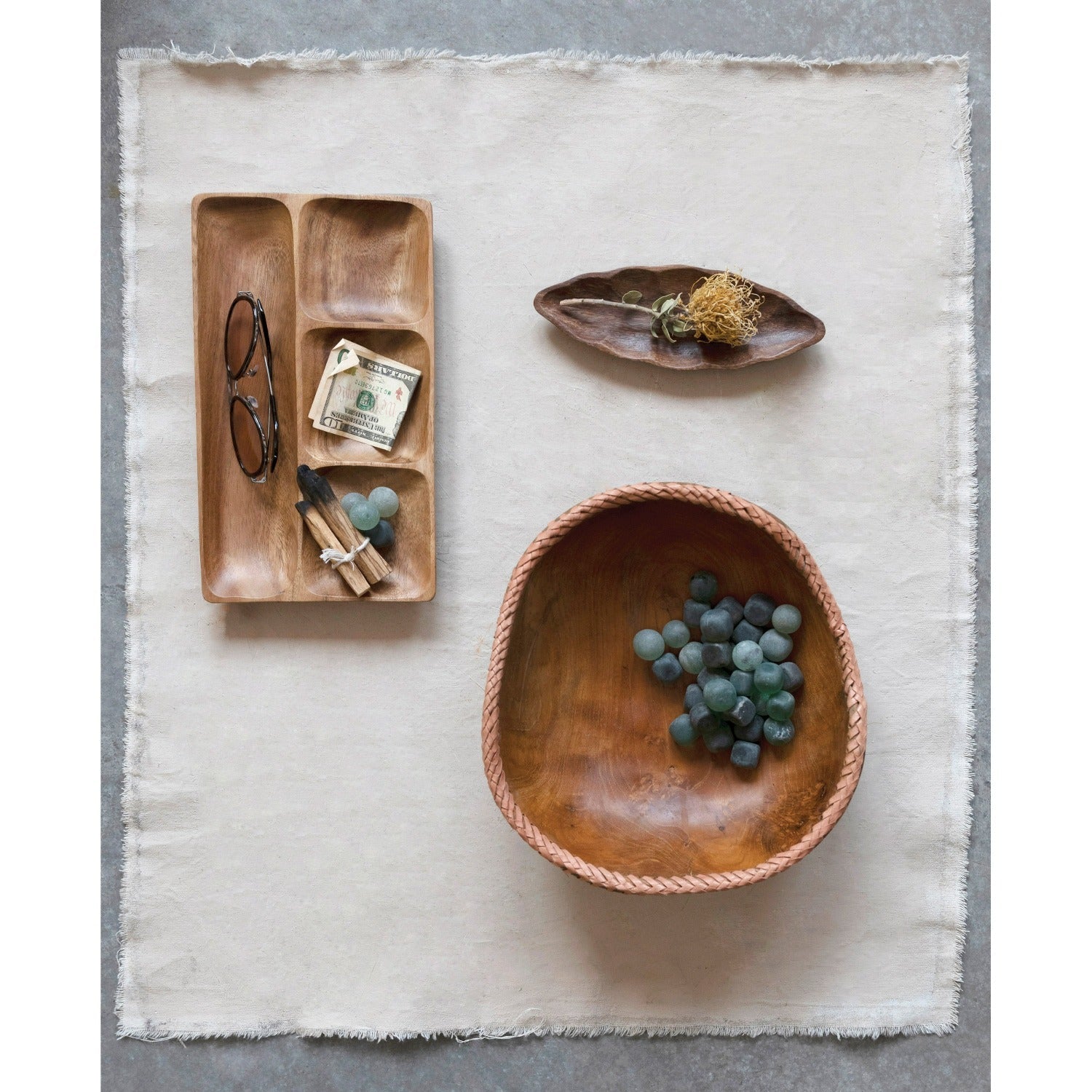 Hand-Carved Acacia Wood Leaf Shaped Dish