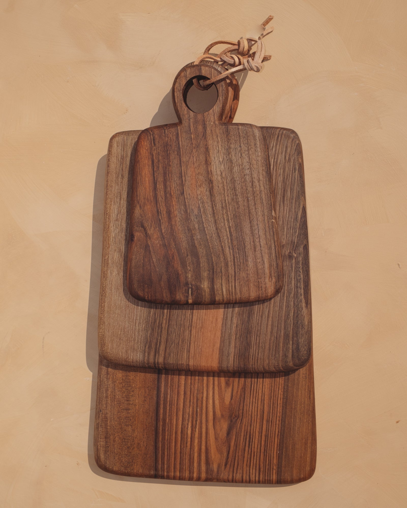 Walnut Circle Board Uvn 2000115 6