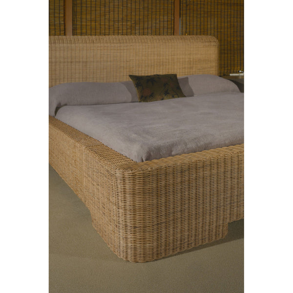 Claudia Bed