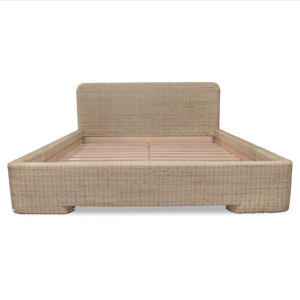 Claudia Bed