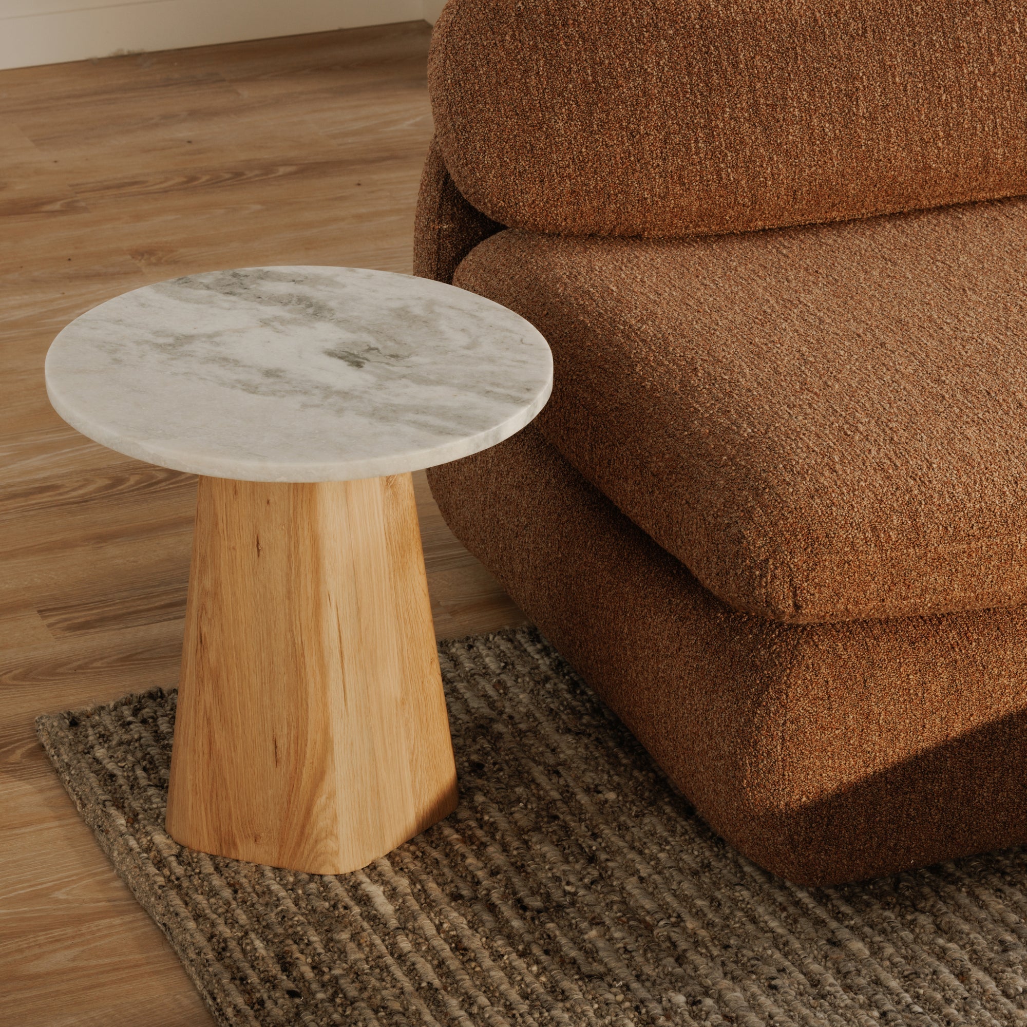 Scout Sofa Toffee Moes Home Collection Mhc Fo 1008 03 9