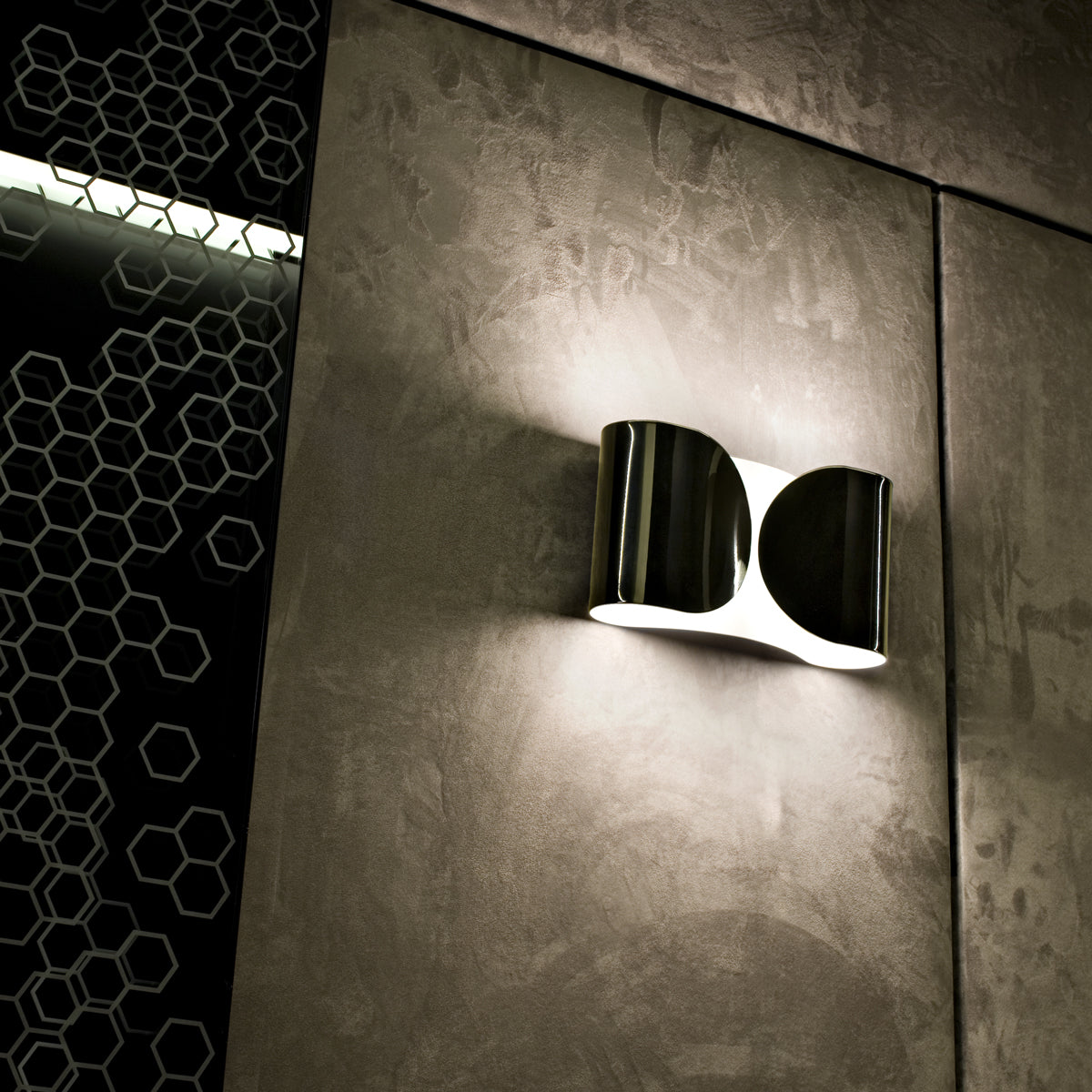 Foglio Steel Wall & Ceiling Lighting in Various Colors
