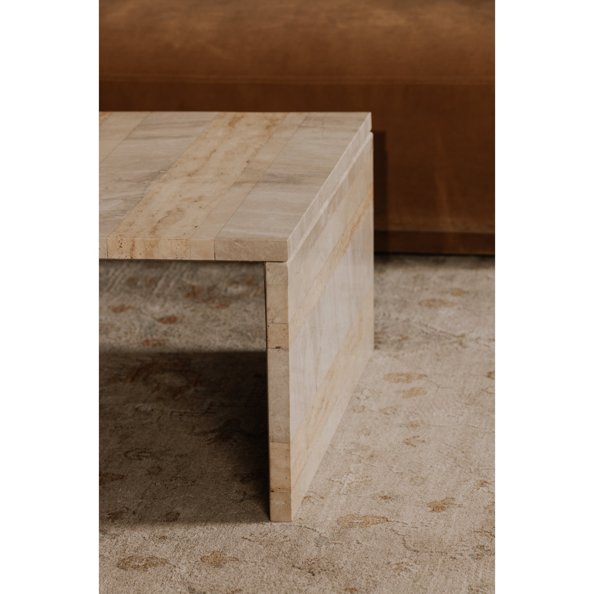 Rosa Coffee Table Moes Home Collection Mhc Gz 1182 37 0 19