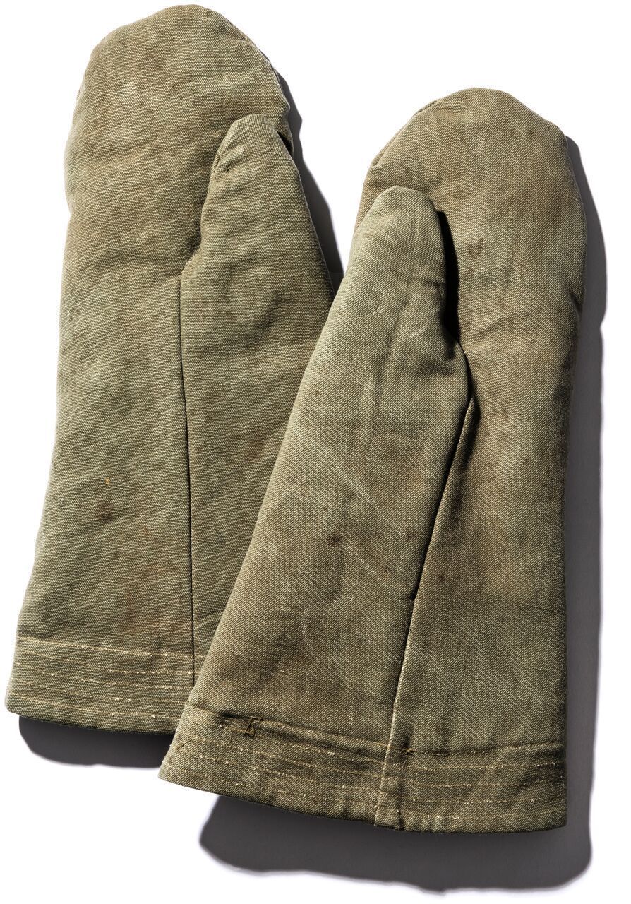 vintage tent fabric mittens design by puebco 4