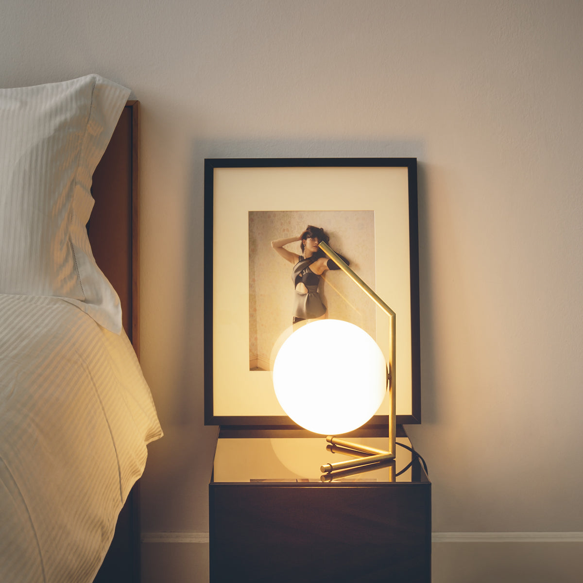 fu317030 ic lights table lighting by michael anastassiades 16