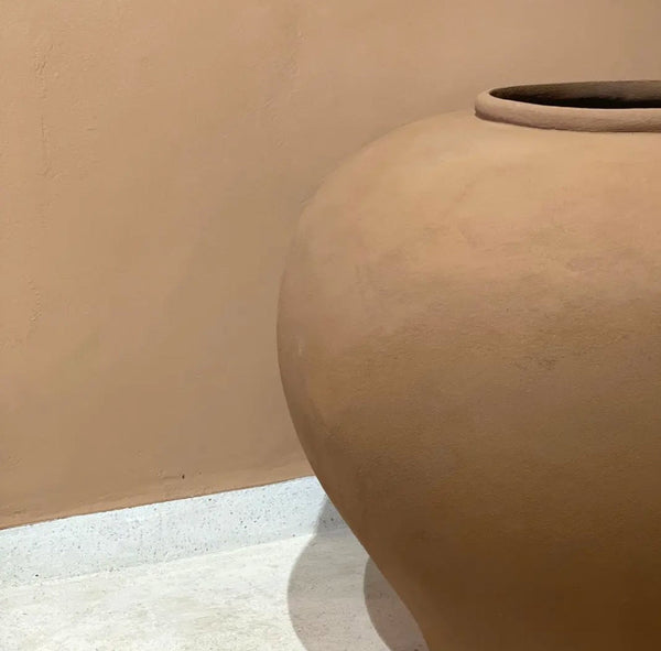 Grand Outdoor Resin Vessel Moon Garden 15