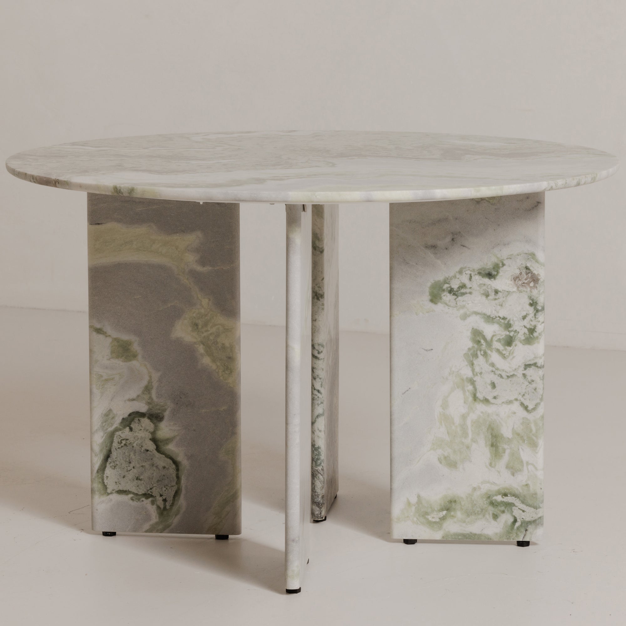 Celia Dining Table Moes Home Collection Mhc Jd 1076 16 0 37