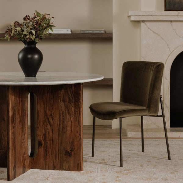 Stanley Dining Table Moes Home Collection Mhc Jd 1096 20 15