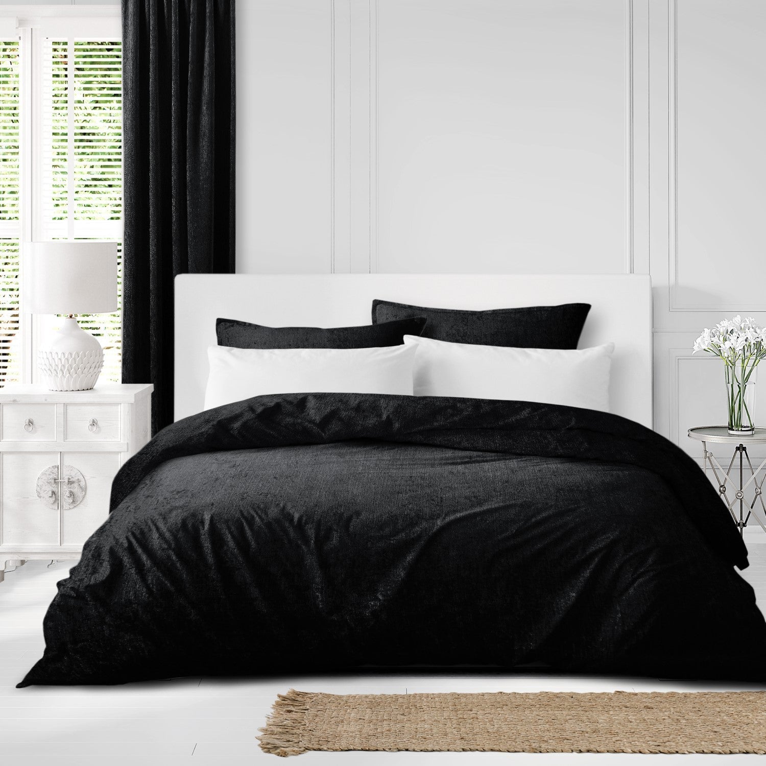 Juno Velvet Black Bedding 4