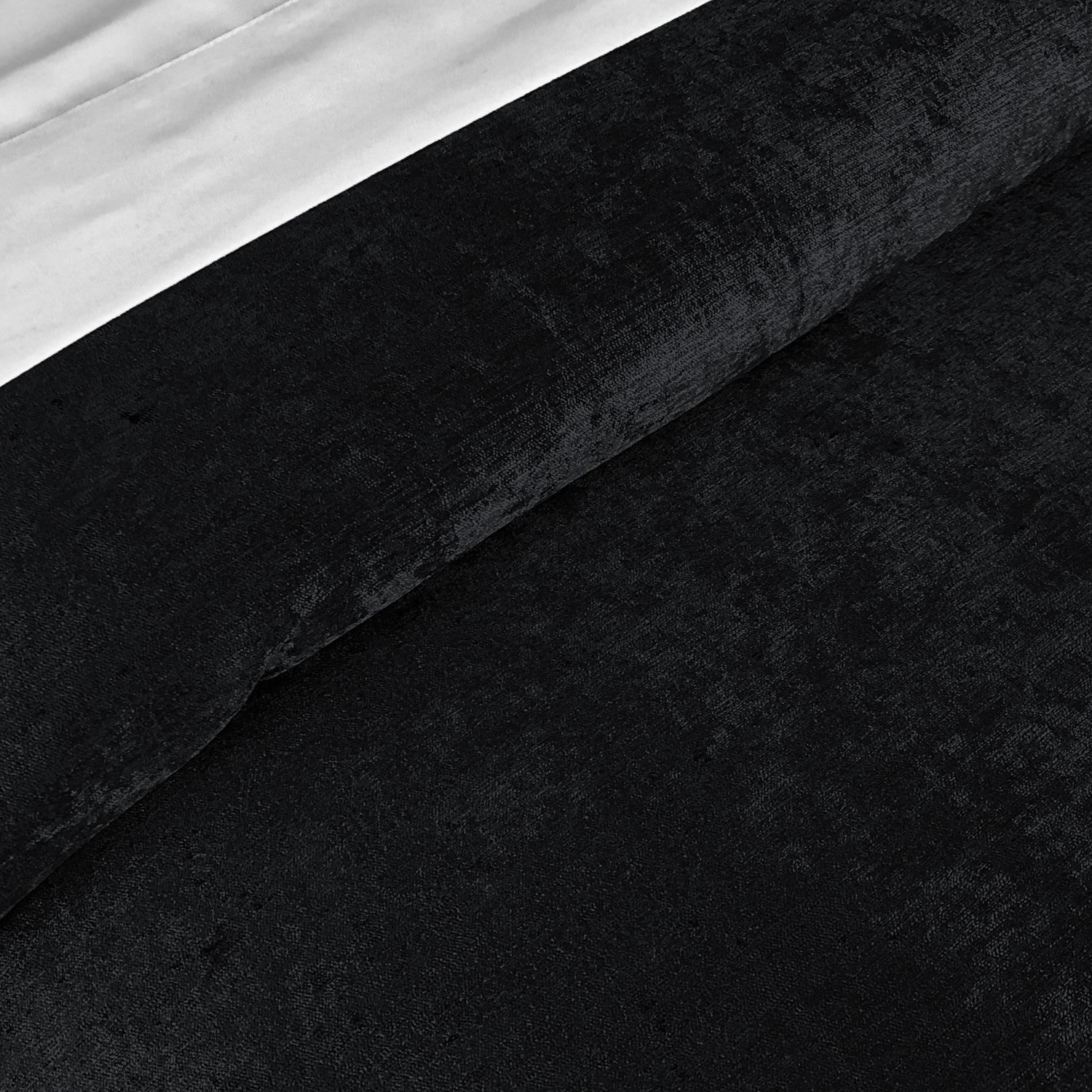 Juno Velvet Black Bedding 1