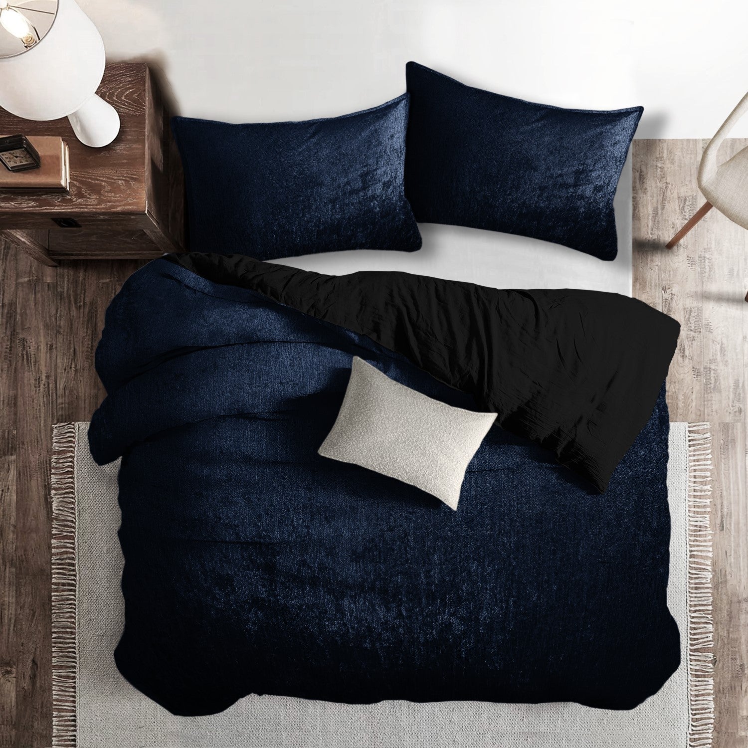 Juno Velvet Navy Bedding 5