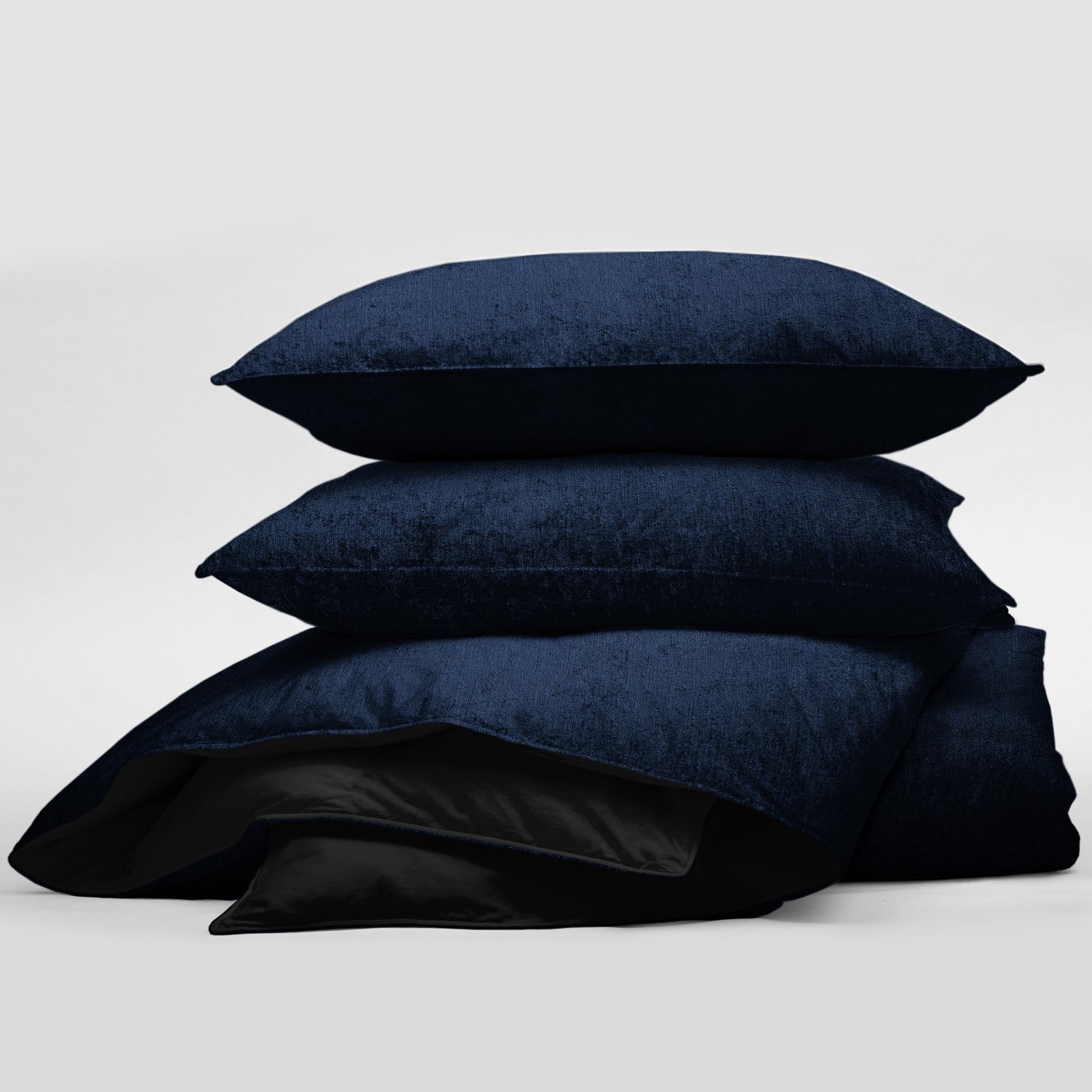 Juno Velvet Navy Bedding 3
