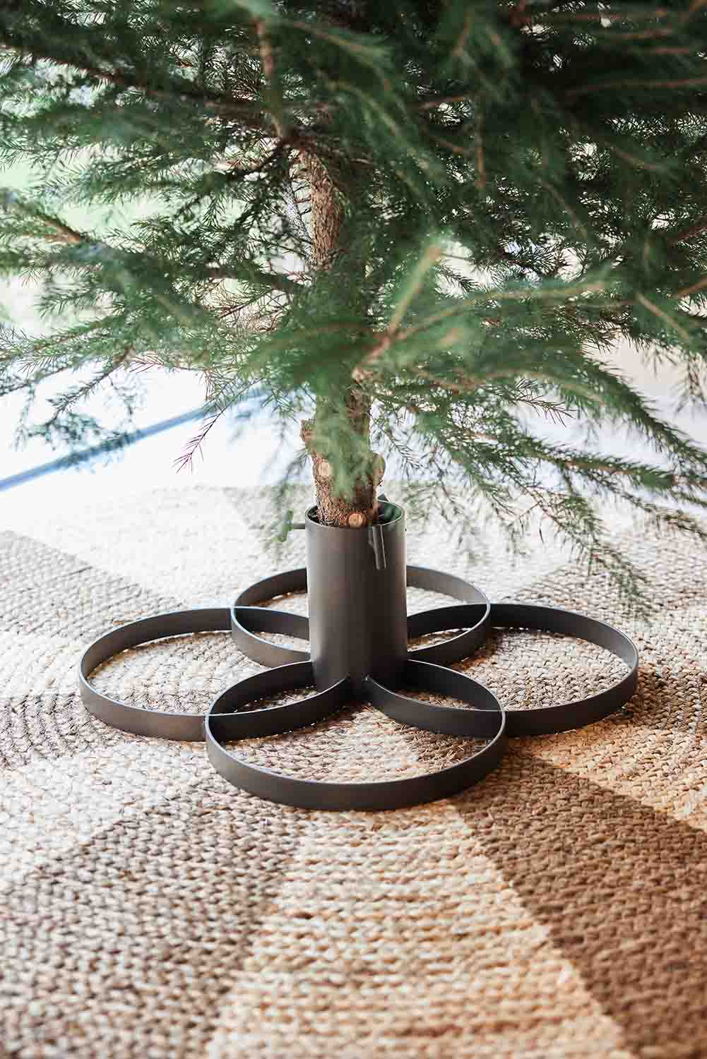 Christmas Tree Stand 2