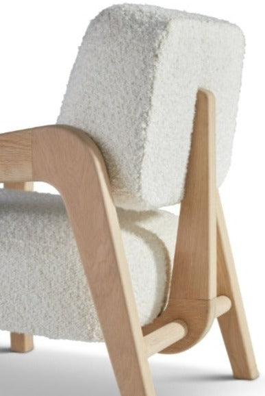 Calder Lounge Chair By Bd Studio Iii Lvr00632 8