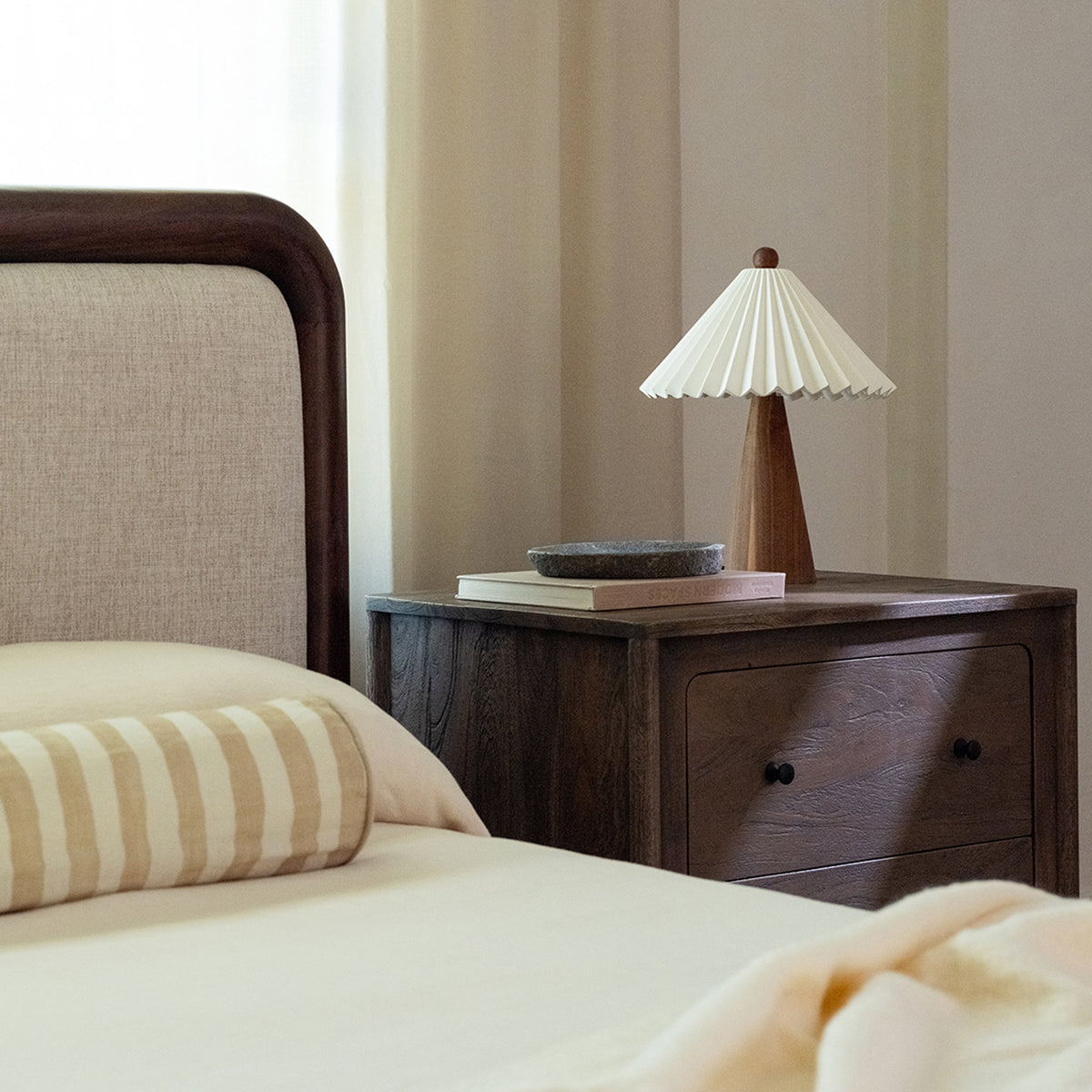 Bower Bed