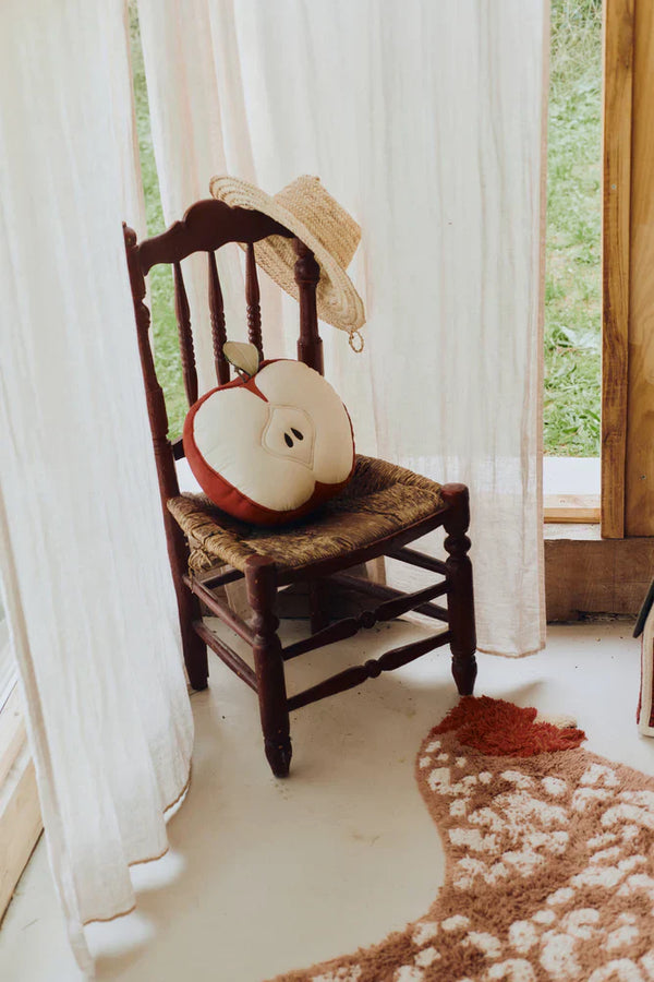 Cushion Apple Lorena Canals Sc Apple 2