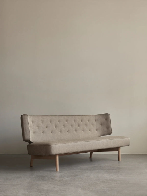 Radiohus Sofa Audo Copenhagen 71168 006124 37