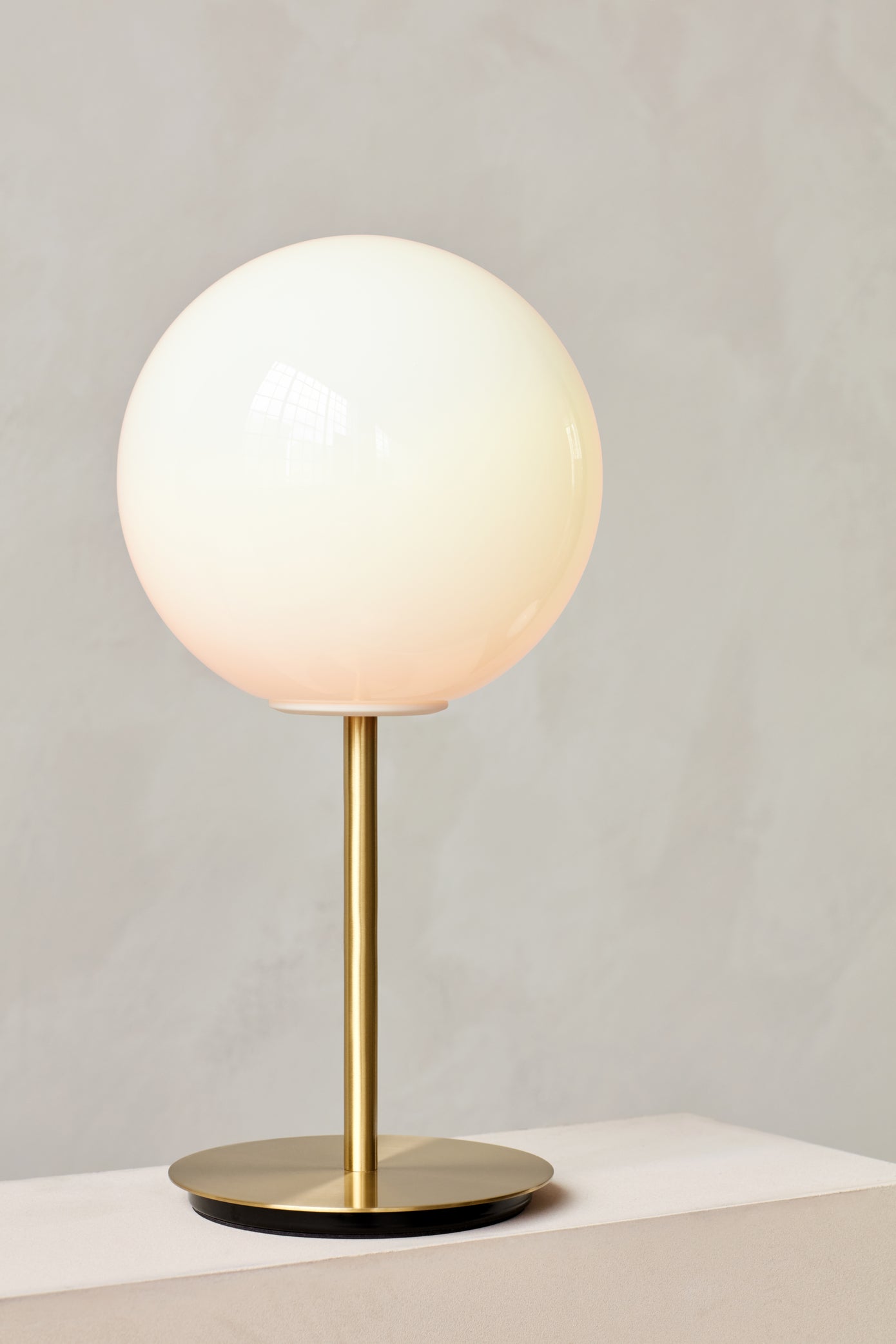 Tr Bulb Table Lamp Audo Copenhagen 71128 001325 4