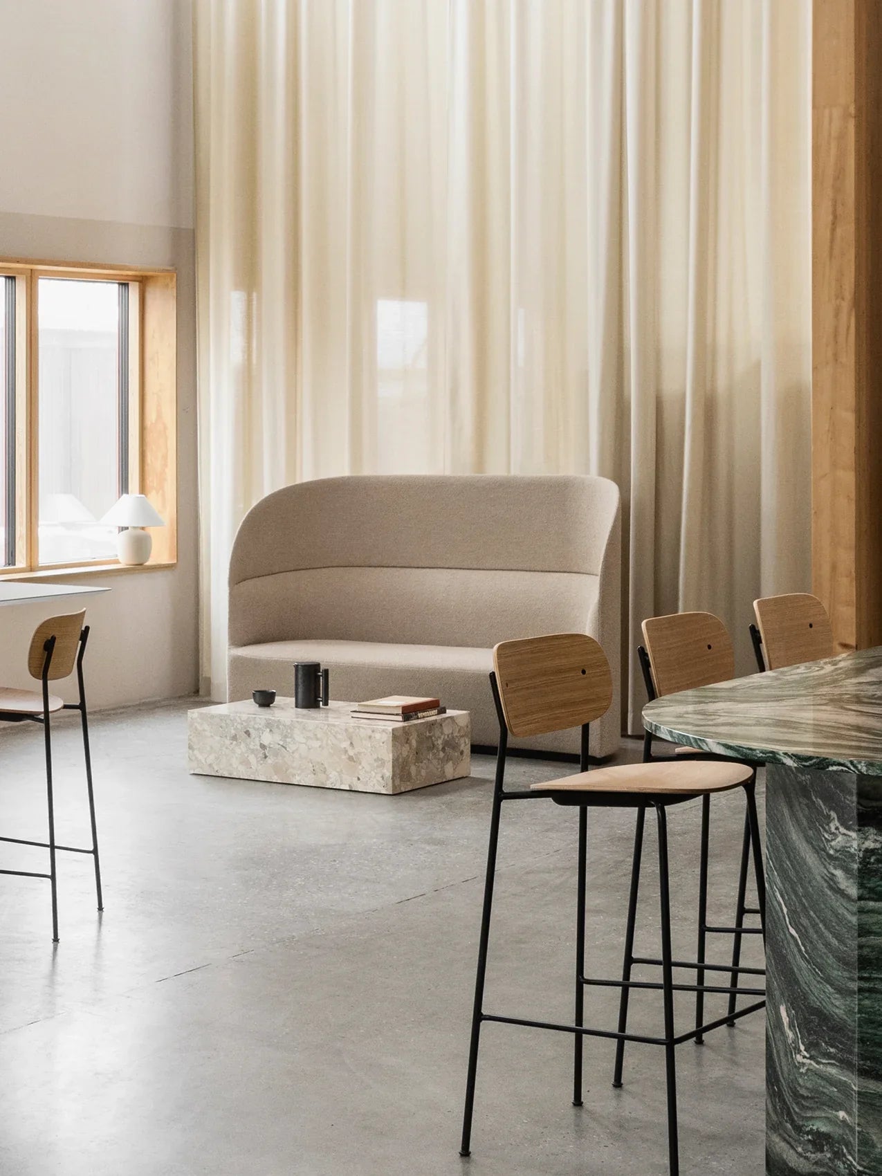 Co Bar Chair Audo Copenhagen 71149 004433 43