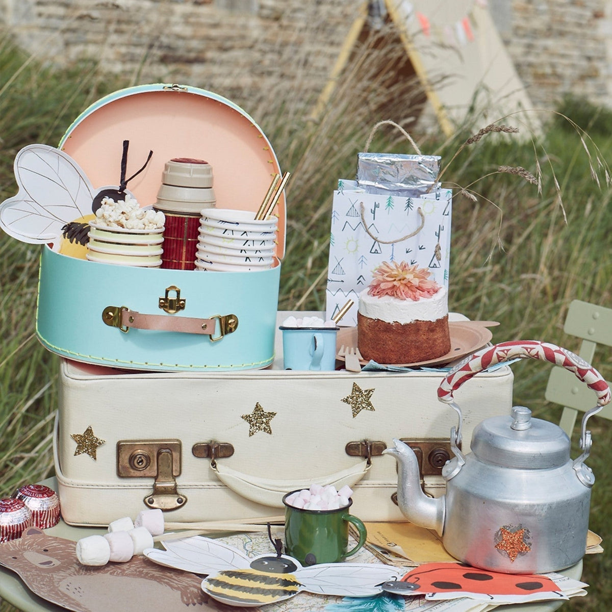 bear partyware by meri meri mm 216379 7