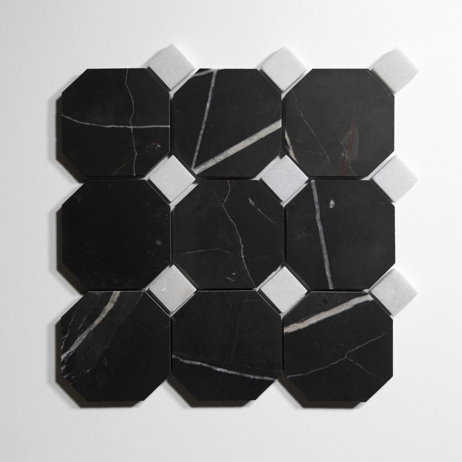Nero St. Gabriel Accent Glacier White Tile Sample