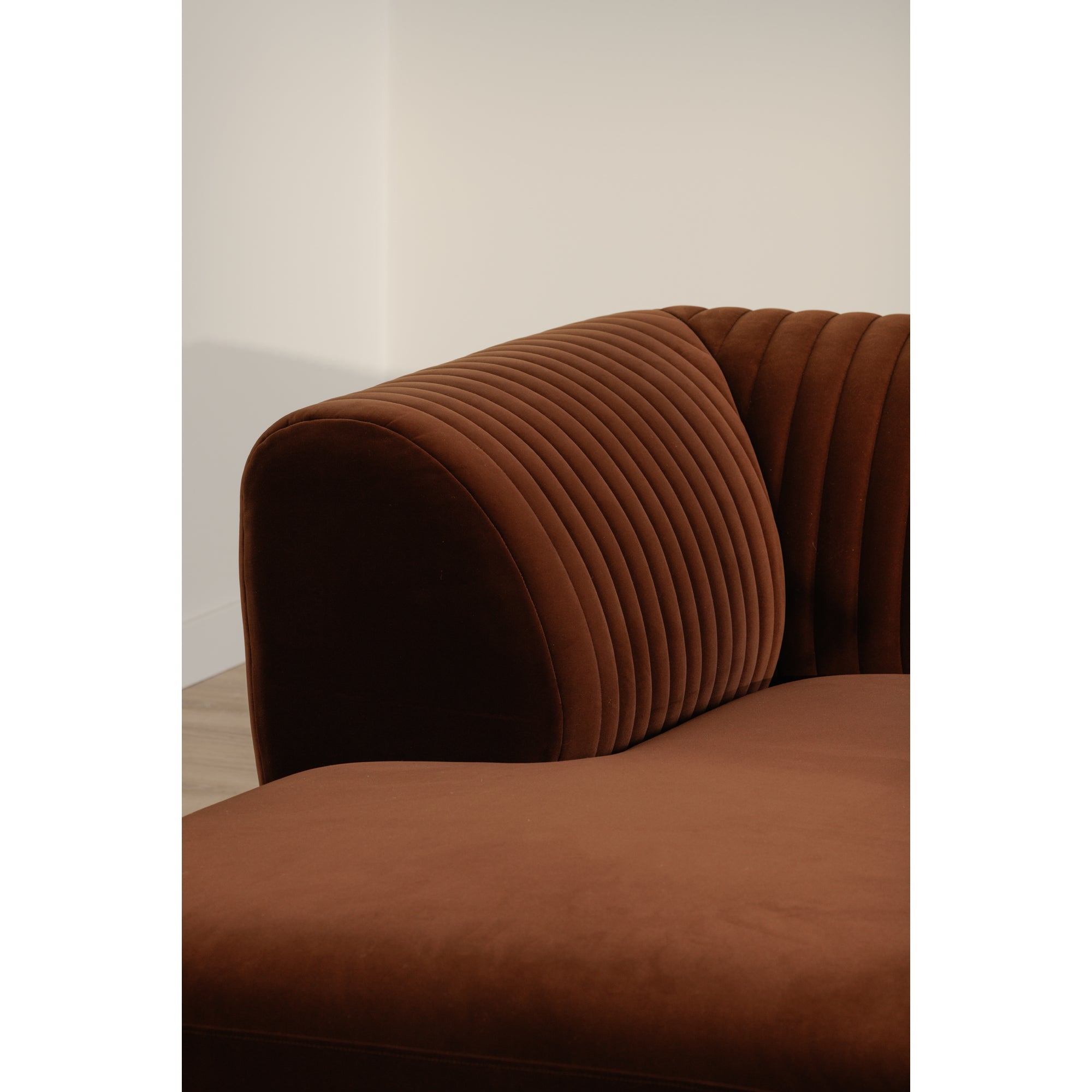 Zandro Sectional Moes Home Collection Mhc Oa 1036 34 L 0 24