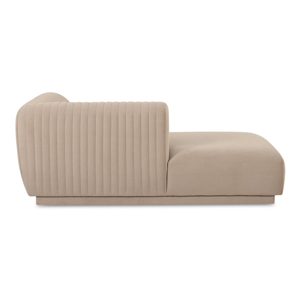 Zandro Sectional Moes Home Collection Mhc Oa 1036 34 L 0 7