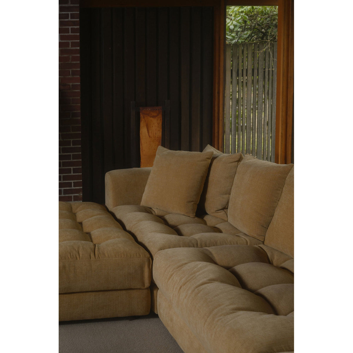 Davie Arm Facing Chair