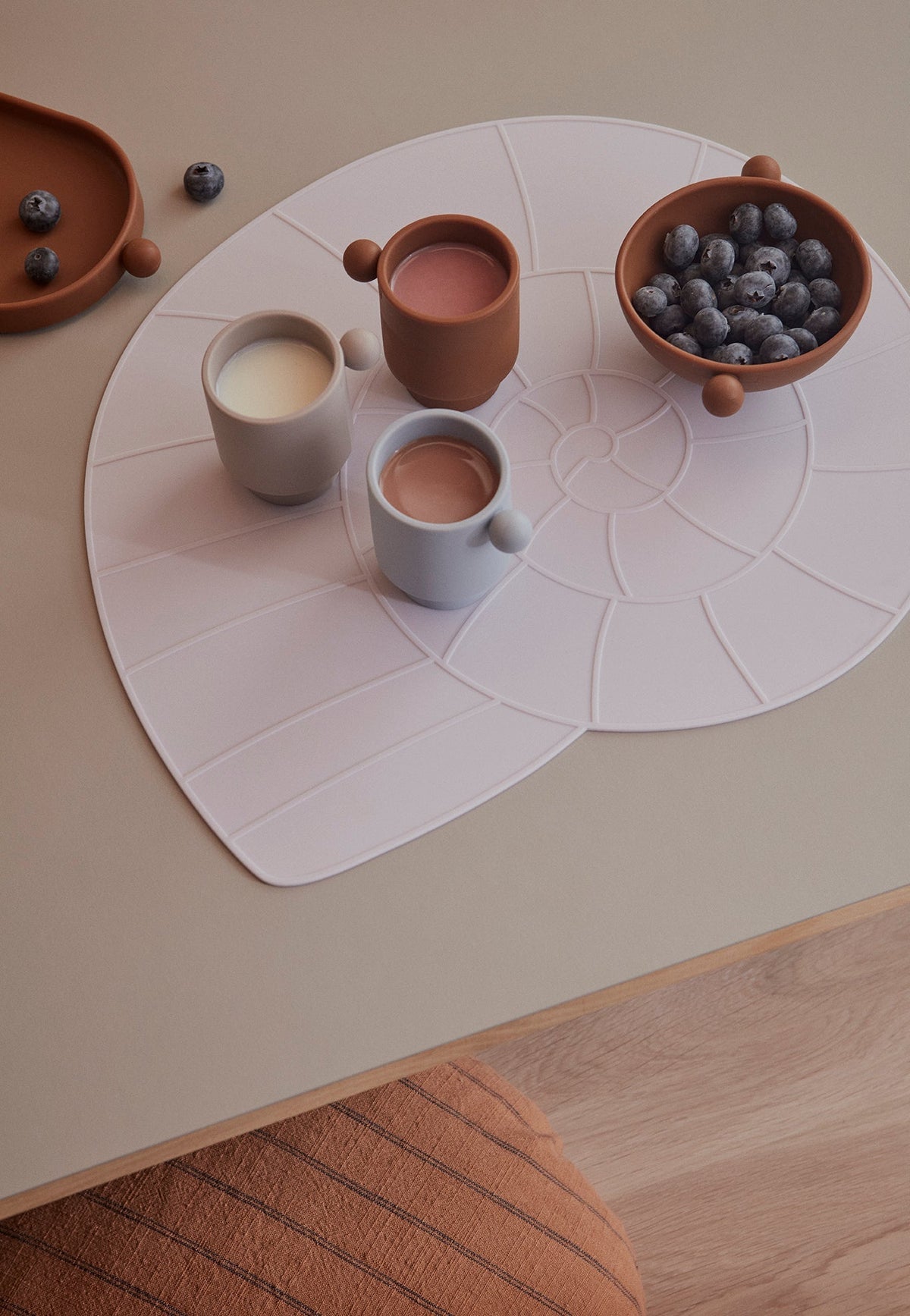 placemat nautilus lavender by oyoy 2