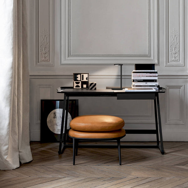 Oblique Die cast aluminium Table Lighting in Various Colors