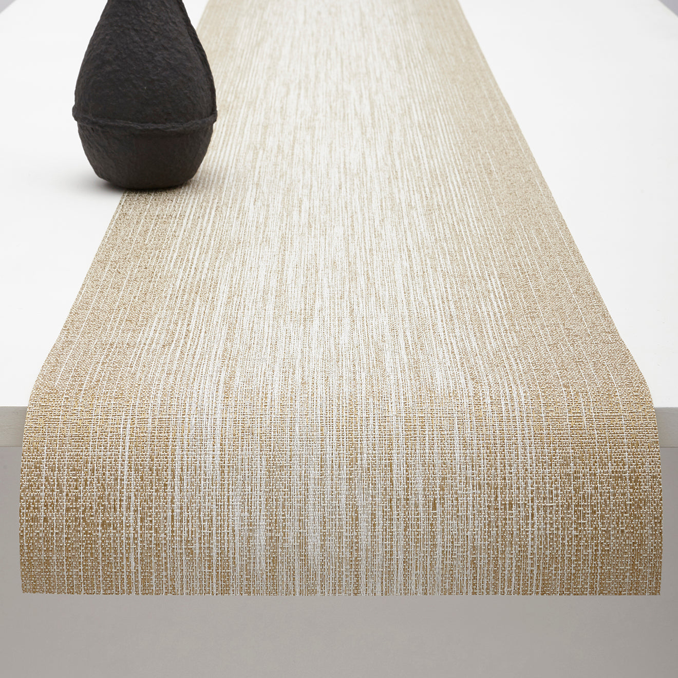 Ombre Table Runner Chilewich Chw 100457 001 1