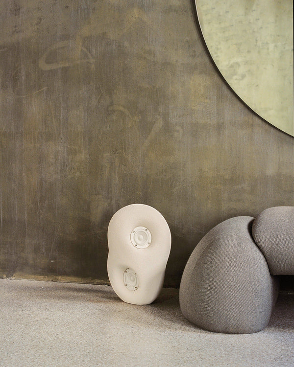 acoustic sculpture speaker by transparent 13