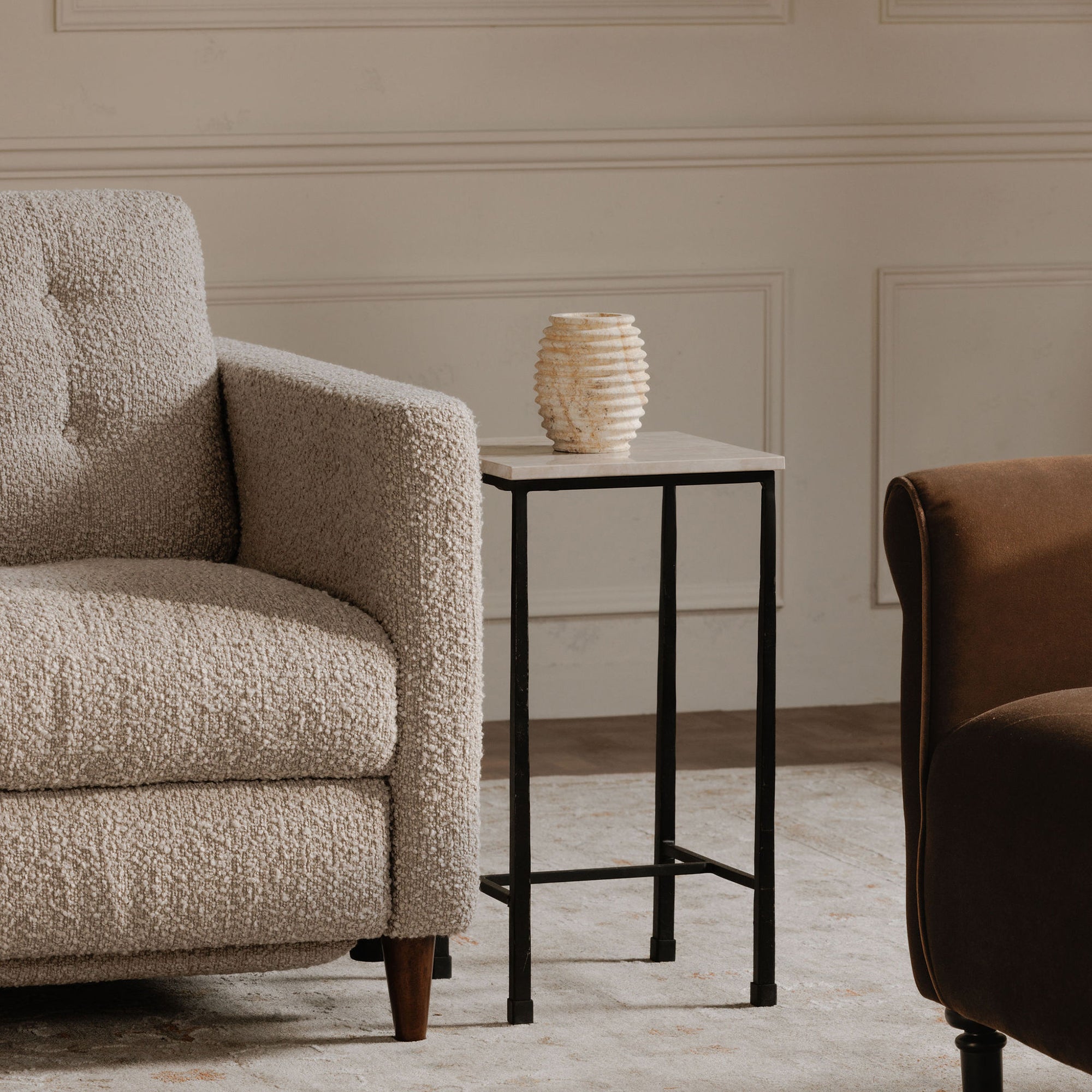 River Side Table Moes Home Collection Mhc Qj 1024 34 0 3