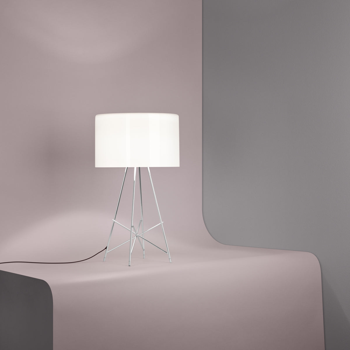 Ray Aluminum Table Lighting in Various Colors & Sizes
