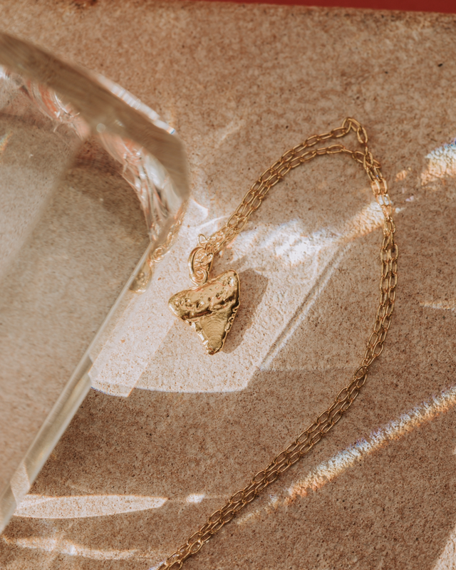 Monad Shoal Thresher Necklace 2