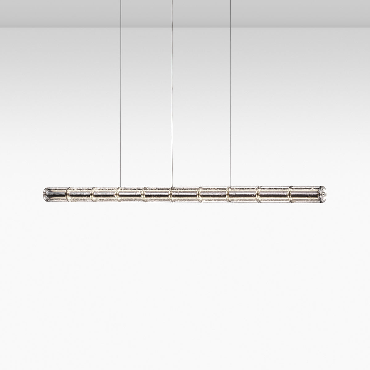 Luce Orizzontale Suspended Lamp 2